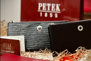 Petek 438 - найтоньша модель серед гаманців для прямої купюри від ТМ Petek 1855!