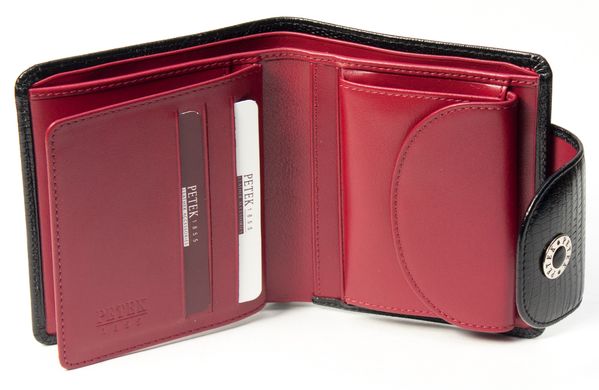 Шкіряний жіночий гаманець Petek 485